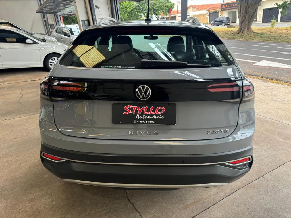 VOLKSWAGEN Nivus - Foto