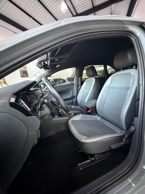VOLKSWAGEN Nivus - Foto