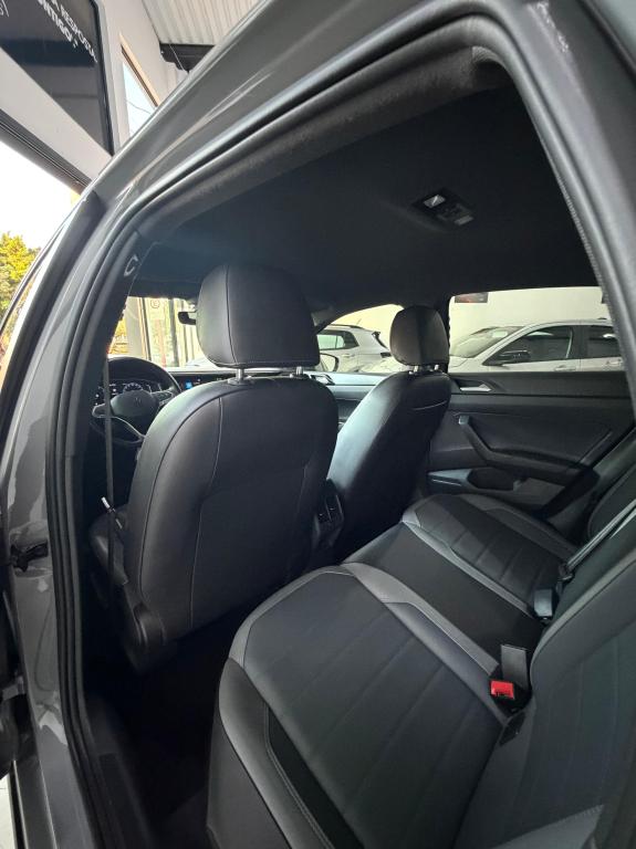VOLKSWAGEN Nivus - Foto