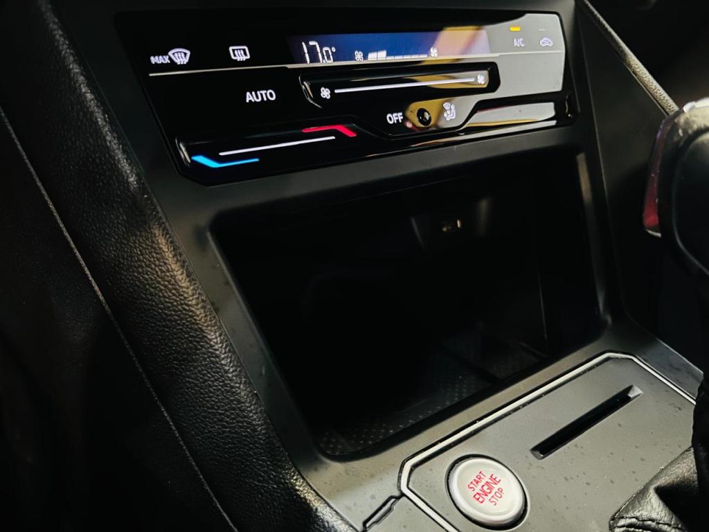VOLKSWAGEN Nivus - Foto