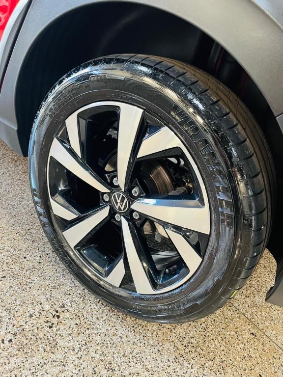 VOLKSWAGEN Nivus - Foto
