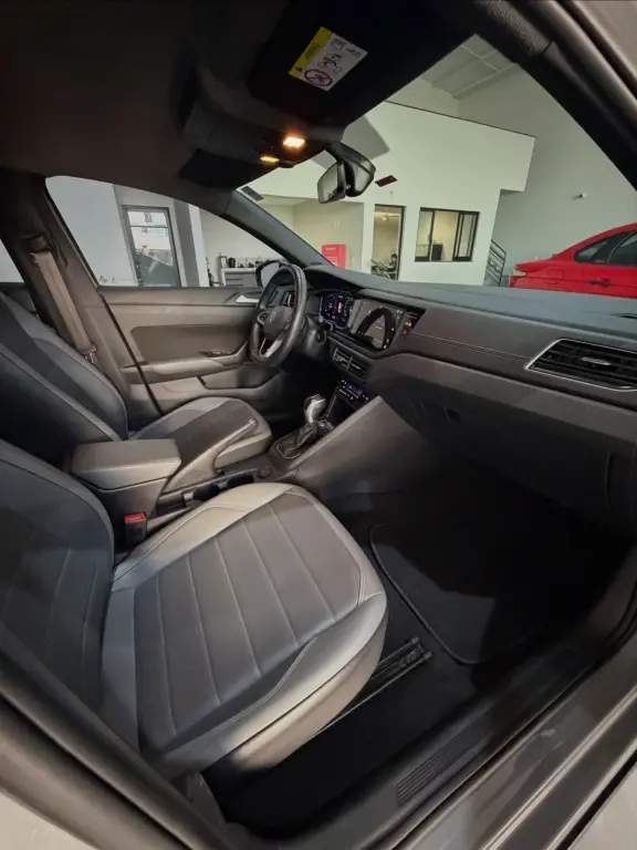 VOLKSWAGEN Nivus - Foto