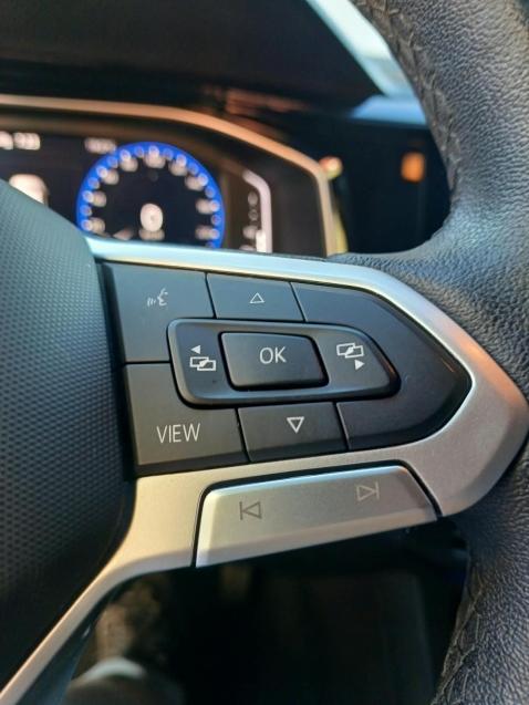 VOLKSWAGEN Nivus - Foto