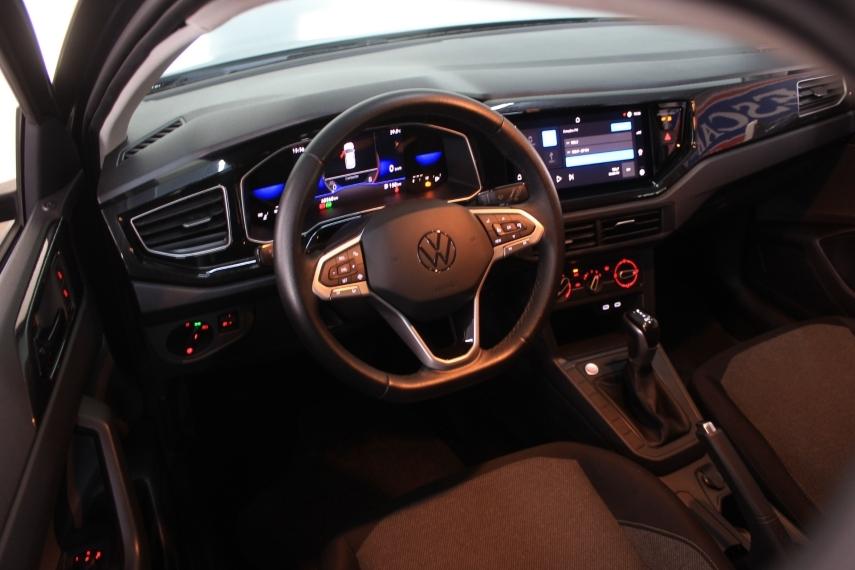 VOLKSWAGEN Polo Hatch - Foto