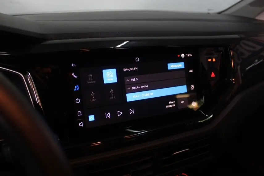 VOLKSWAGEN Polo Hatch - Foto