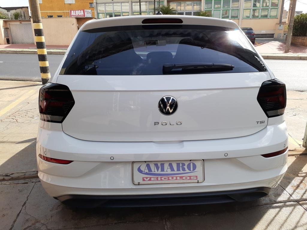 VOLKSWAGEN Polo Hatch - Foto