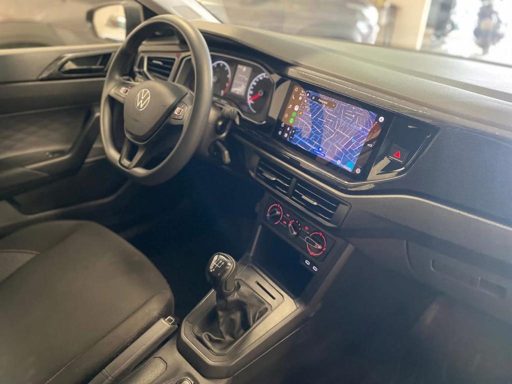 VOLKSWAGEN Polo Hatch - Foto