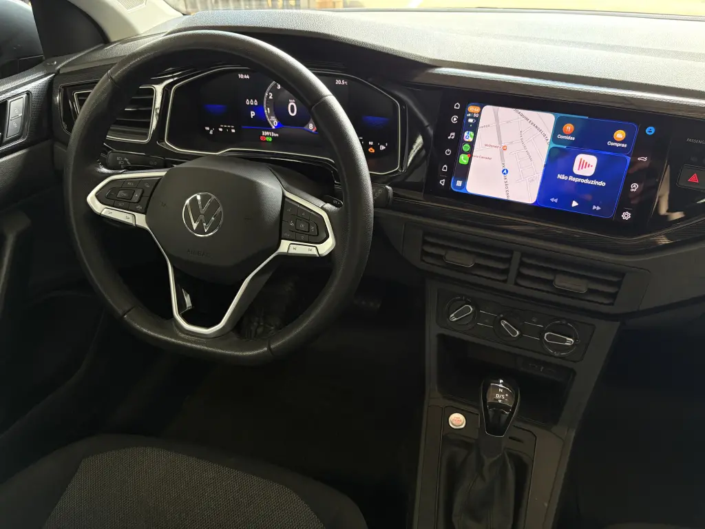 VOLKSWAGEN Polo Hatch - Foto