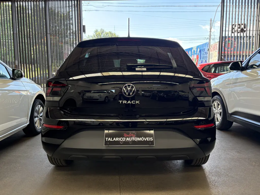 VOLKSWAGEN Polo Hatch - Foto