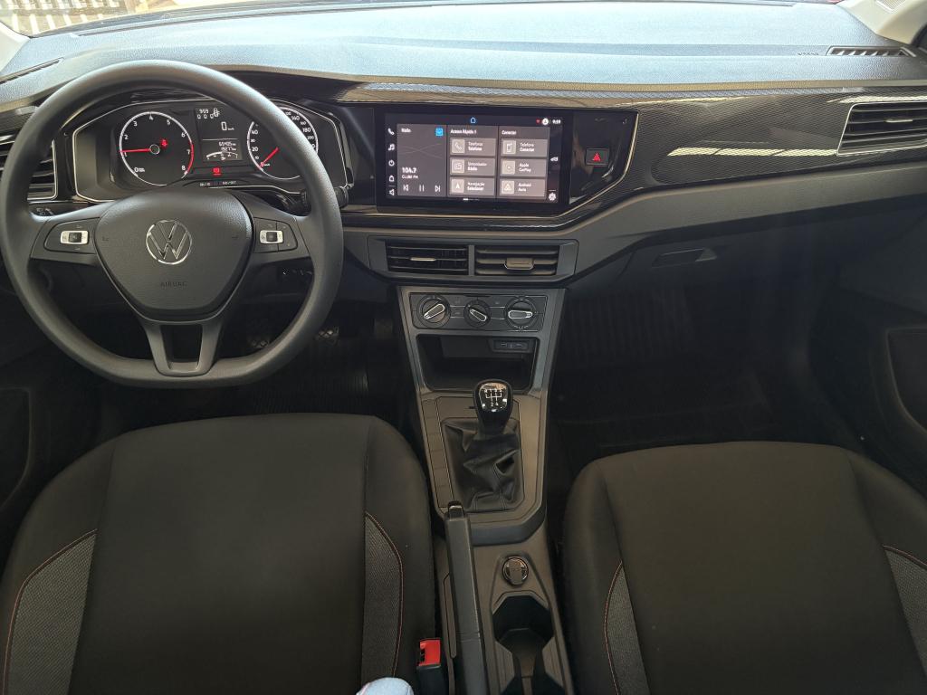 VOLKSWAGEN Polo Hatch - Foto