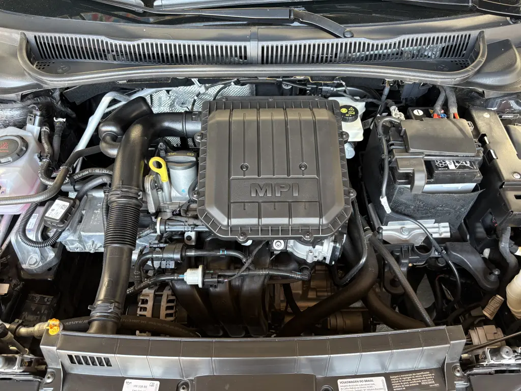 VOLKSWAGEN Polo Hatch - Foto