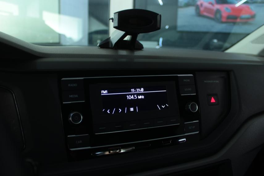 VOLKSWAGEN Polo Hatch - Foto