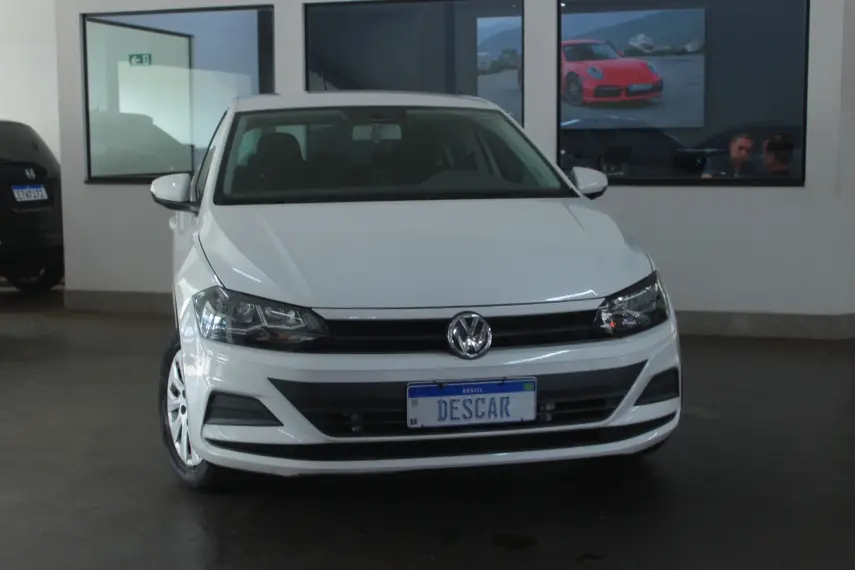 VOLKSWAGEN Polo Hatch - Foto