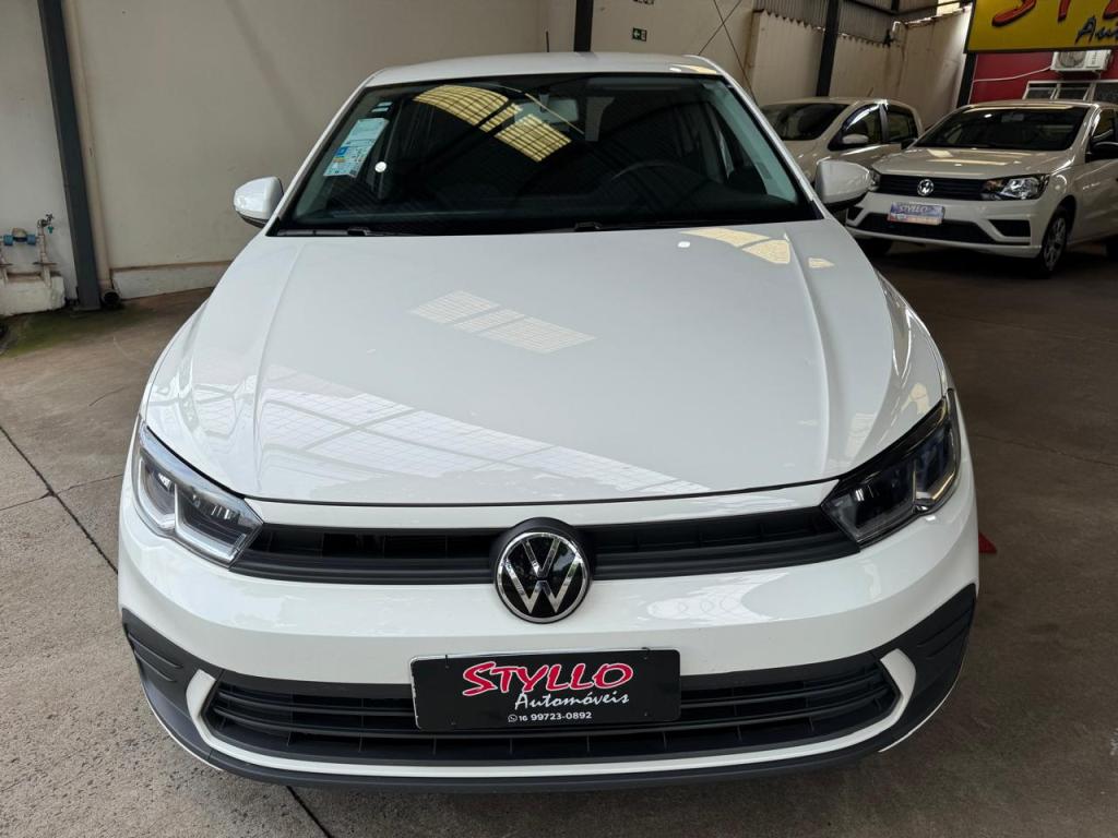 VOLKSWAGEN Polo Hatch - Foto