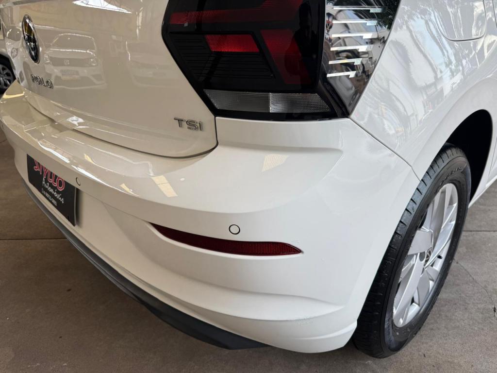 VOLKSWAGEN Polo Hatch - Foto