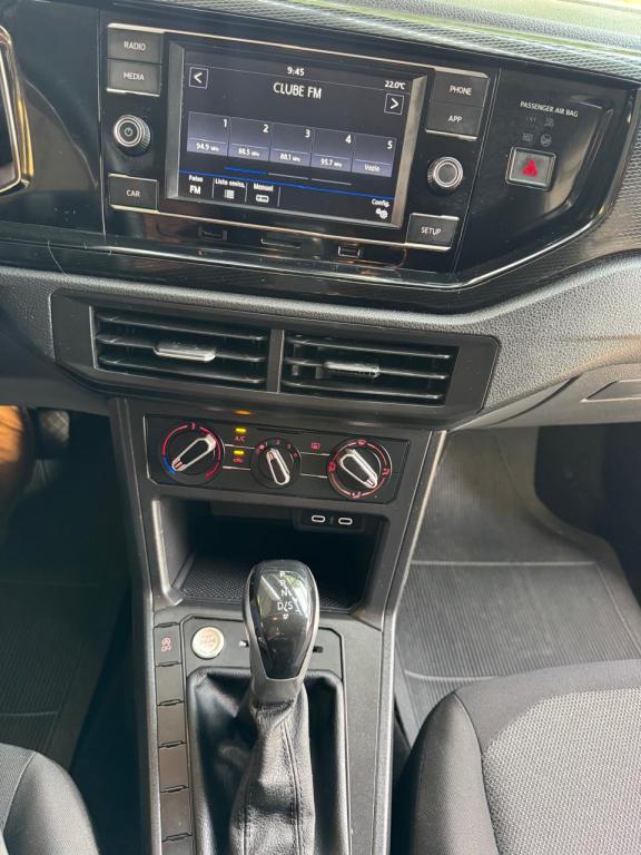 VOLKSWAGEN Polo Hatch - Foto