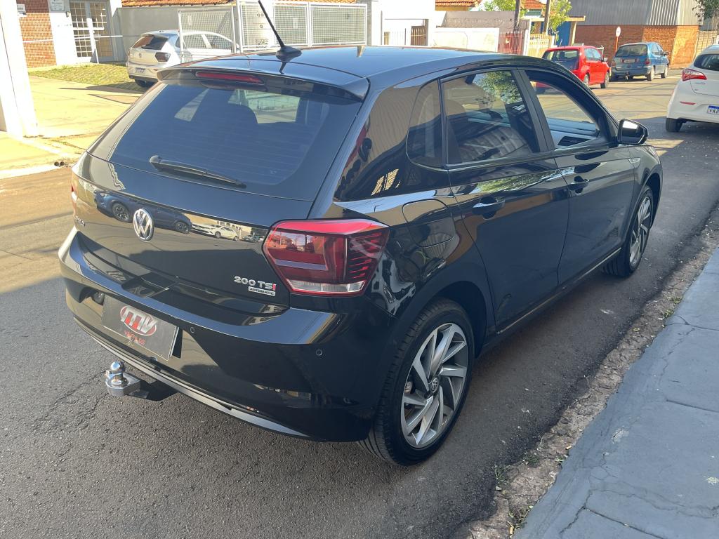 VOLKSWAGEN Polo Hatch - Foto