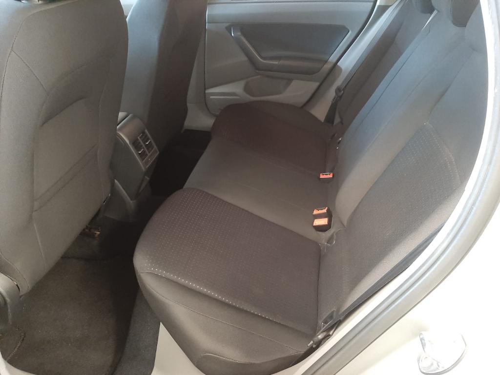 VOLKSWAGEN Polo Hatch - Foto