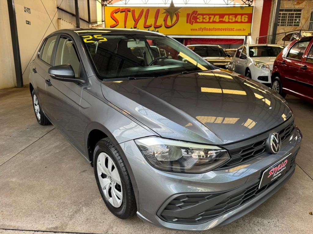VOLKSWAGEN Polo Hatch - Foto