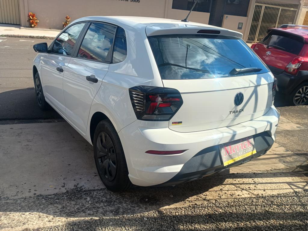 VOLKSWAGEN Polo Hatch - Foto