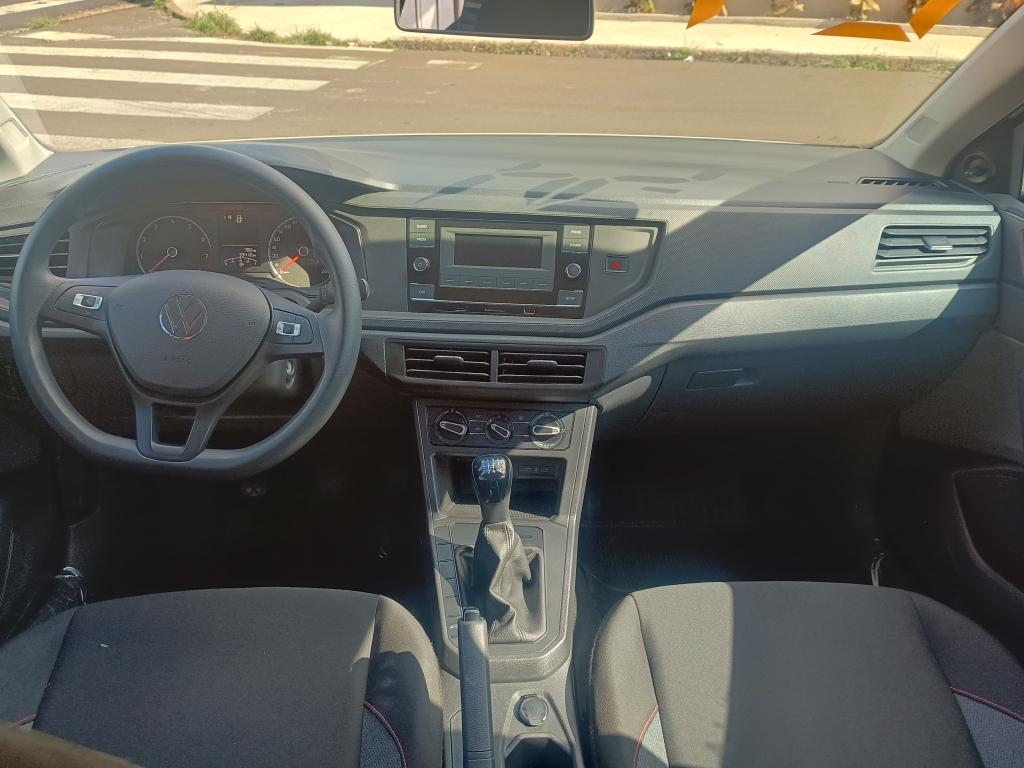 VOLKSWAGEN Polo Hatch - Foto