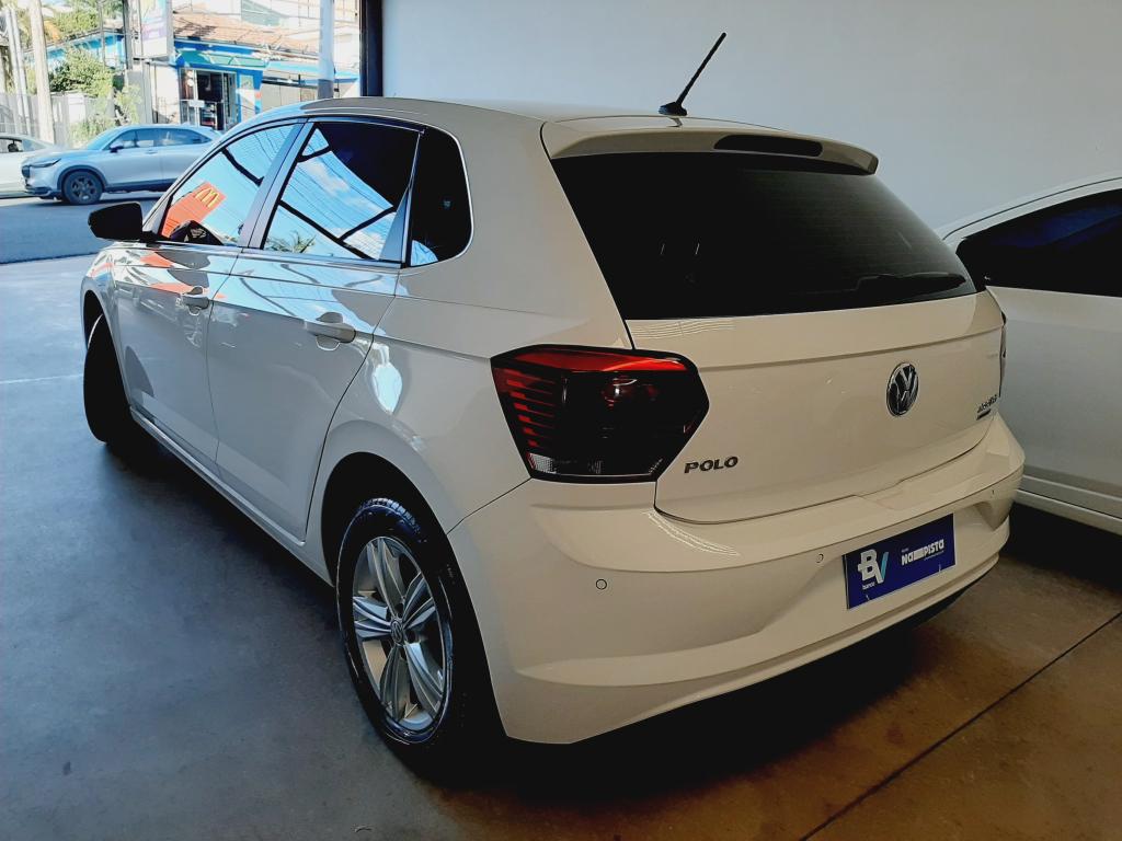 VOLKSWAGEN Polo Hatch - Foto