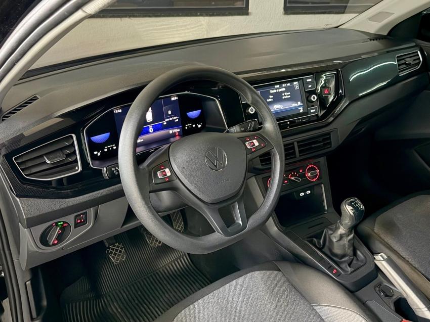VOLKSWAGEN Polo Hatch - Foto