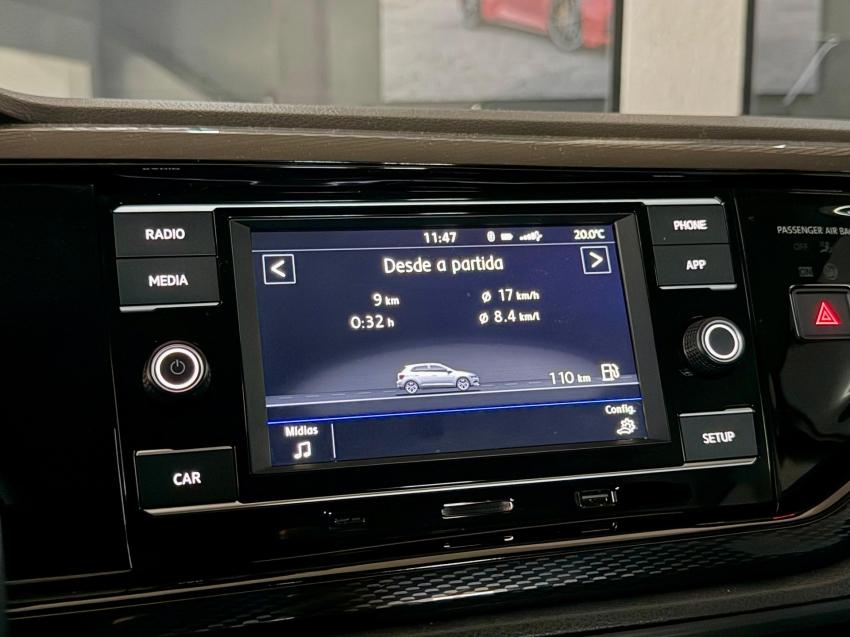 VOLKSWAGEN Polo Hatch - Foto