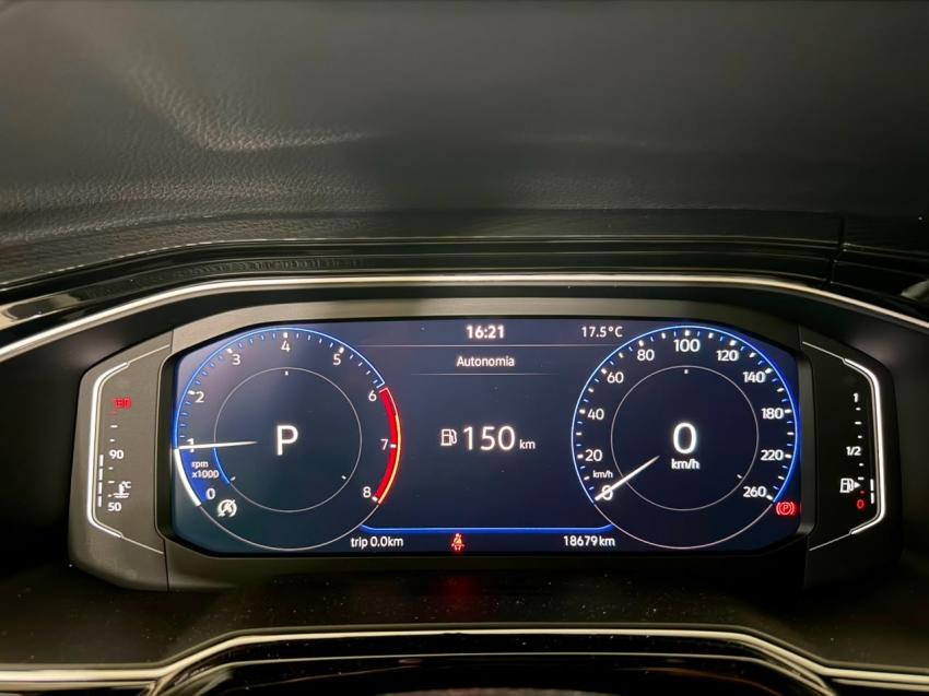 VOLKSWAGEN Polo Hatch - Foto