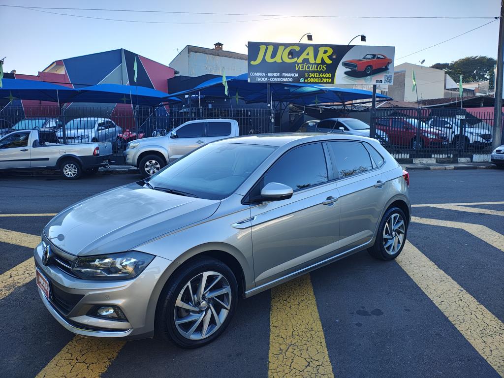 VOLKSWAGEN Polo Hatch