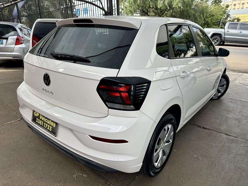 VOLKSWAGEN Polo Hatch - Foto
