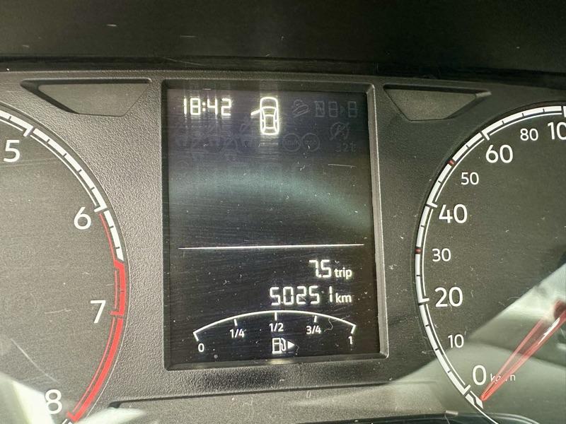 VOLKSWAGEN Polo Hatch - Foto