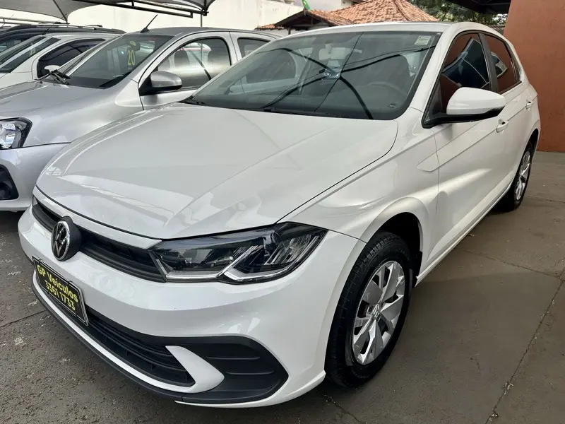 VOLKSWAGEN Polo Hatch - Foto