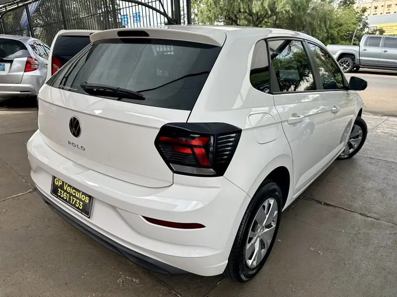 VOLKSWAGEN Polo Hatch - Foto