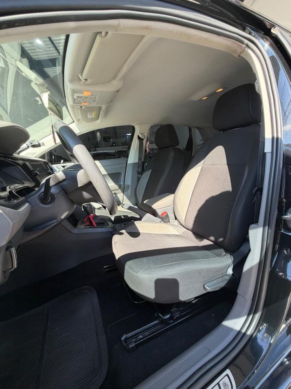 VOLKSWAGEN Polo Hatch - Foto