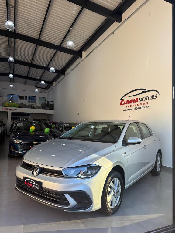 VOLKSWAGEN Polo Hatch