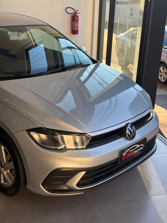VOLKSWAGEN Polo Hatch - Foto