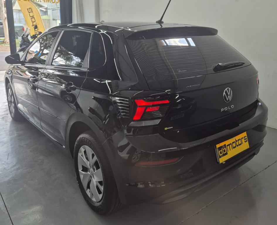 VOLKSWAGEN Polo Hatch - Foto
