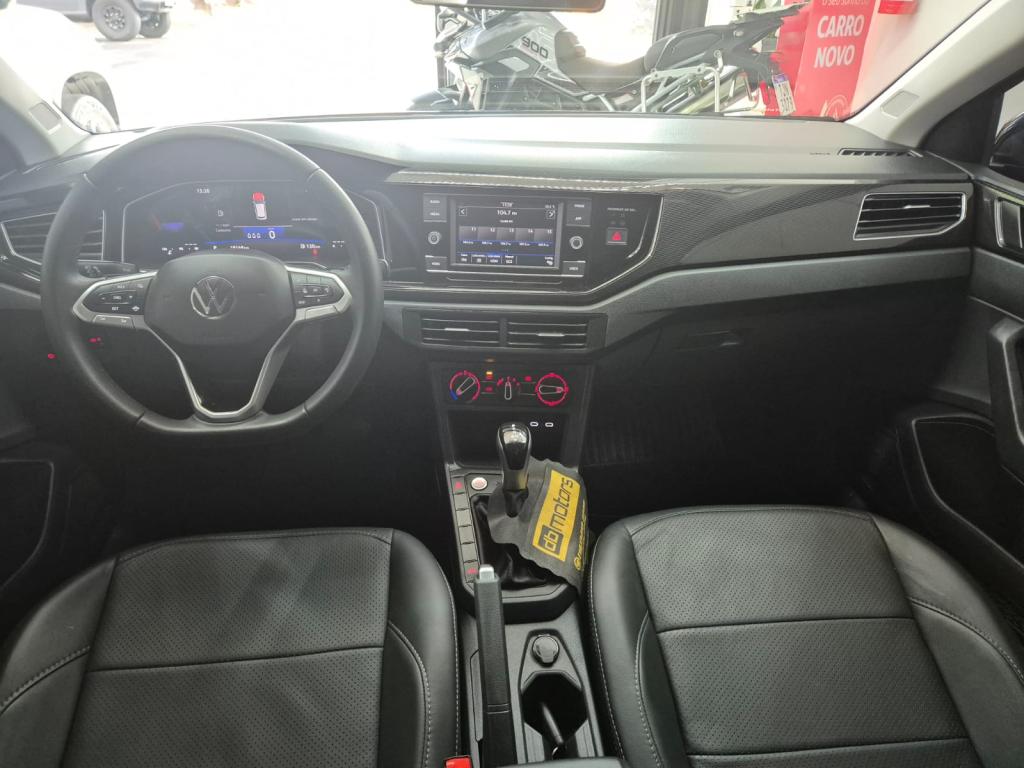 VOLKSWAGEN Polo Hatch - Foto