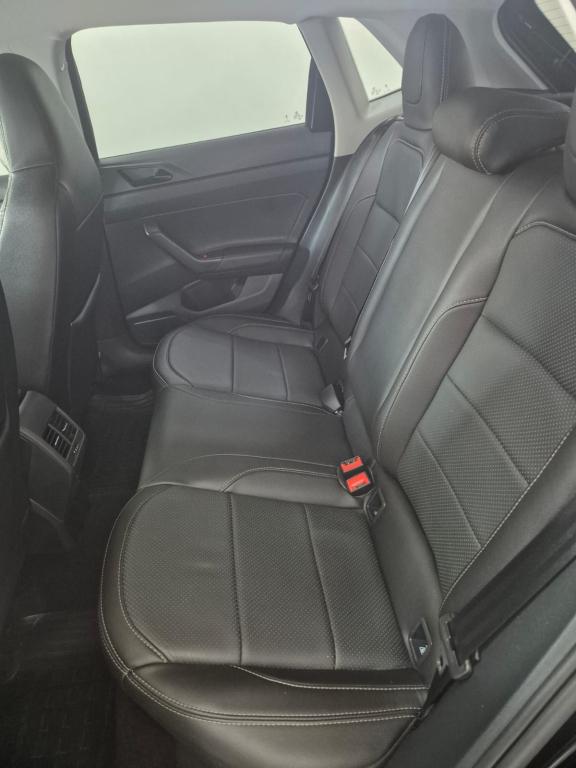 VOLKSWAGEN Polo Hatch - Foto