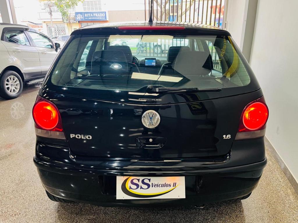 VOLKSWAGEN Polo Hatch - Foto