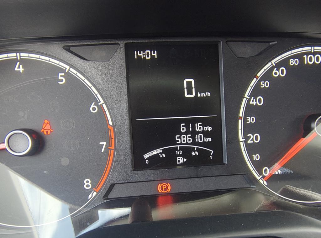 VOLKSWAGEN Polo Hatch - Foto