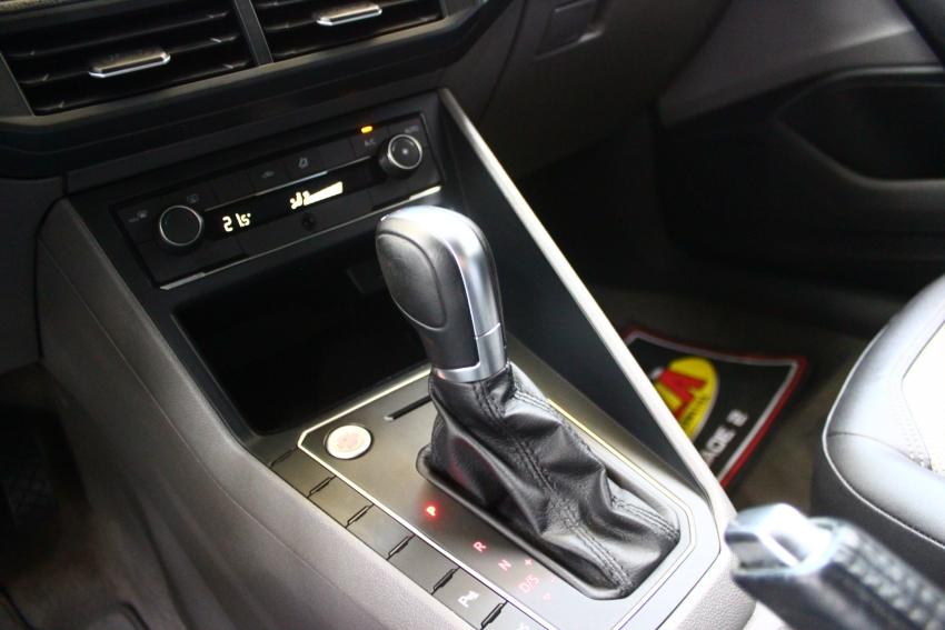 VOLKSWAGEN Polo Hatch - Foto