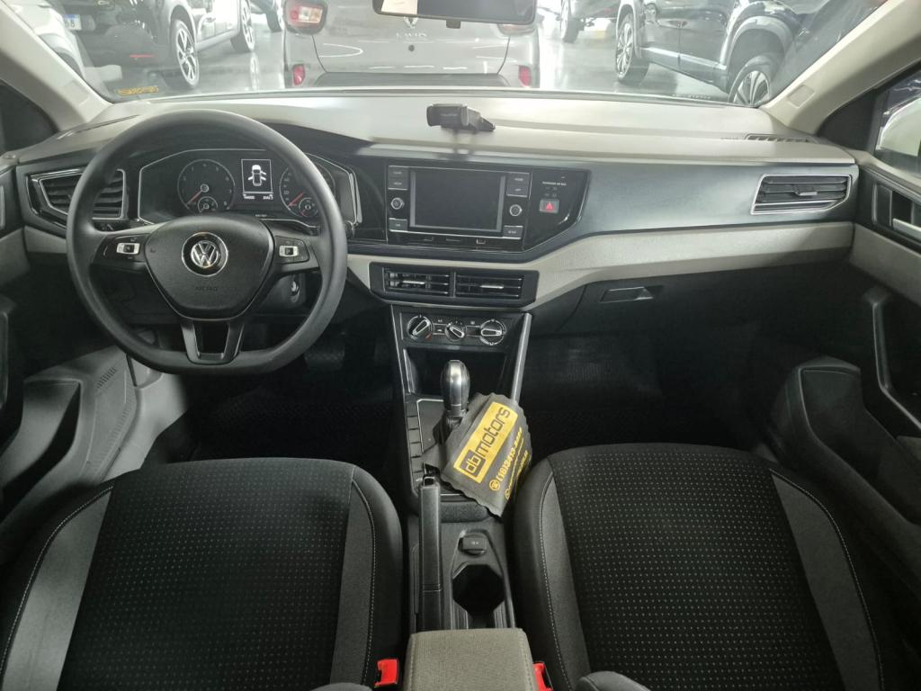 VOLKSWAGEN Polo Hatch - Foto