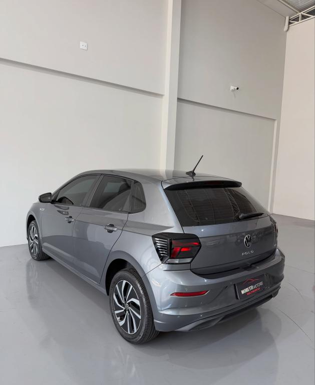 VOLKSWAGEN Polo Hatch - Foto