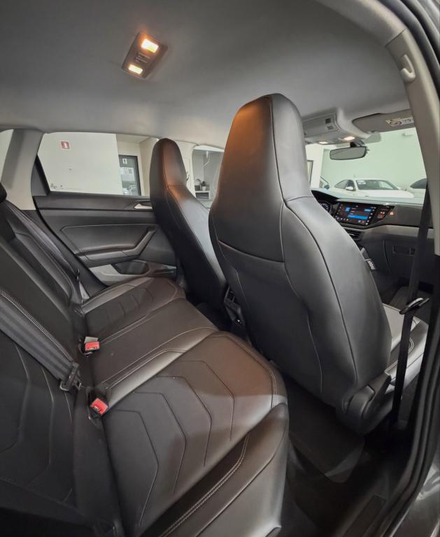 VOLKSWAGEN Polo Hatch - Foto