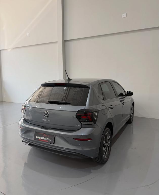 VOLKSWAGEN Polo Hatch - Foto