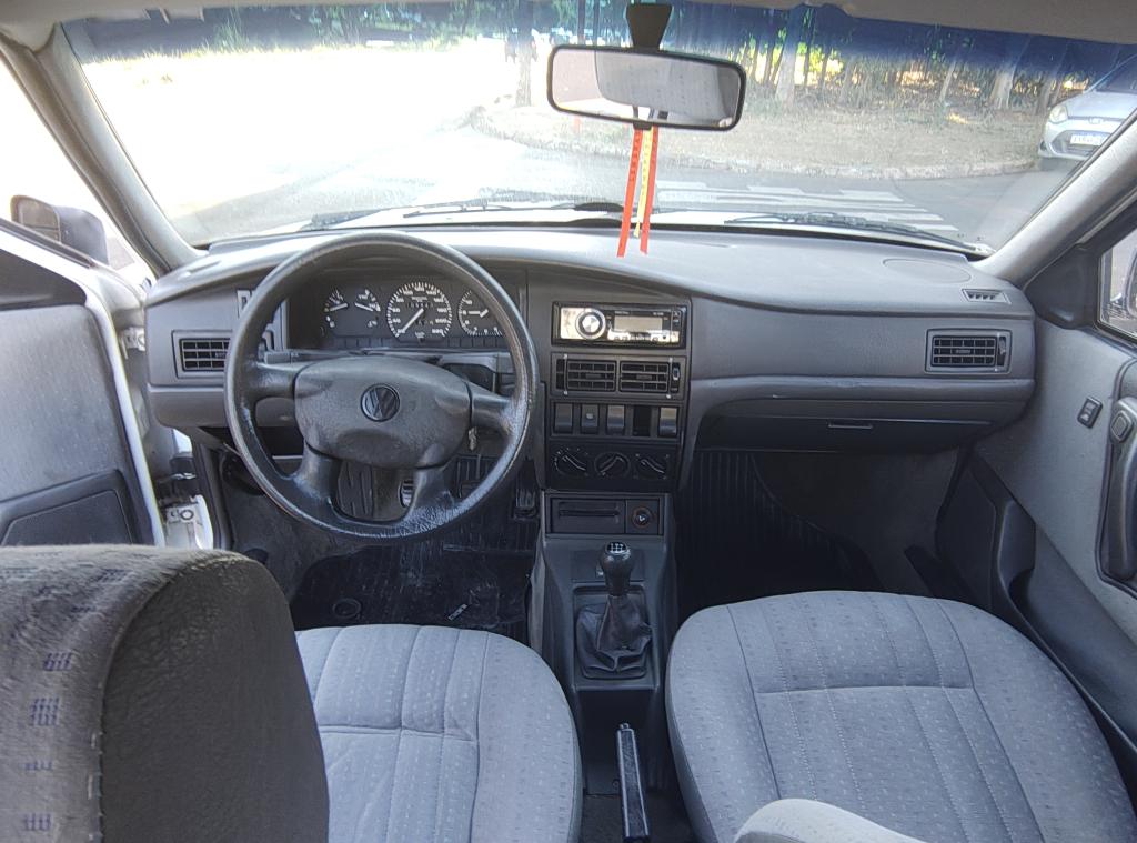 VOLKSWAGEN Santana - Foto