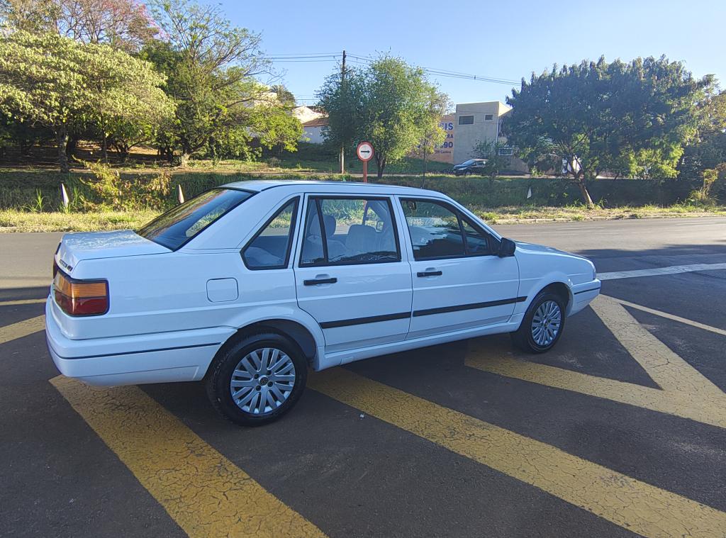 VOLKSWAGEN Santana - Foto