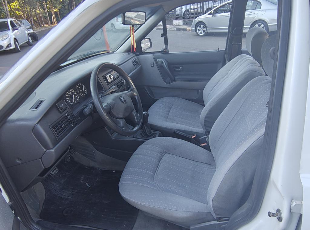 VOLKSWAGEN Santana - Foto